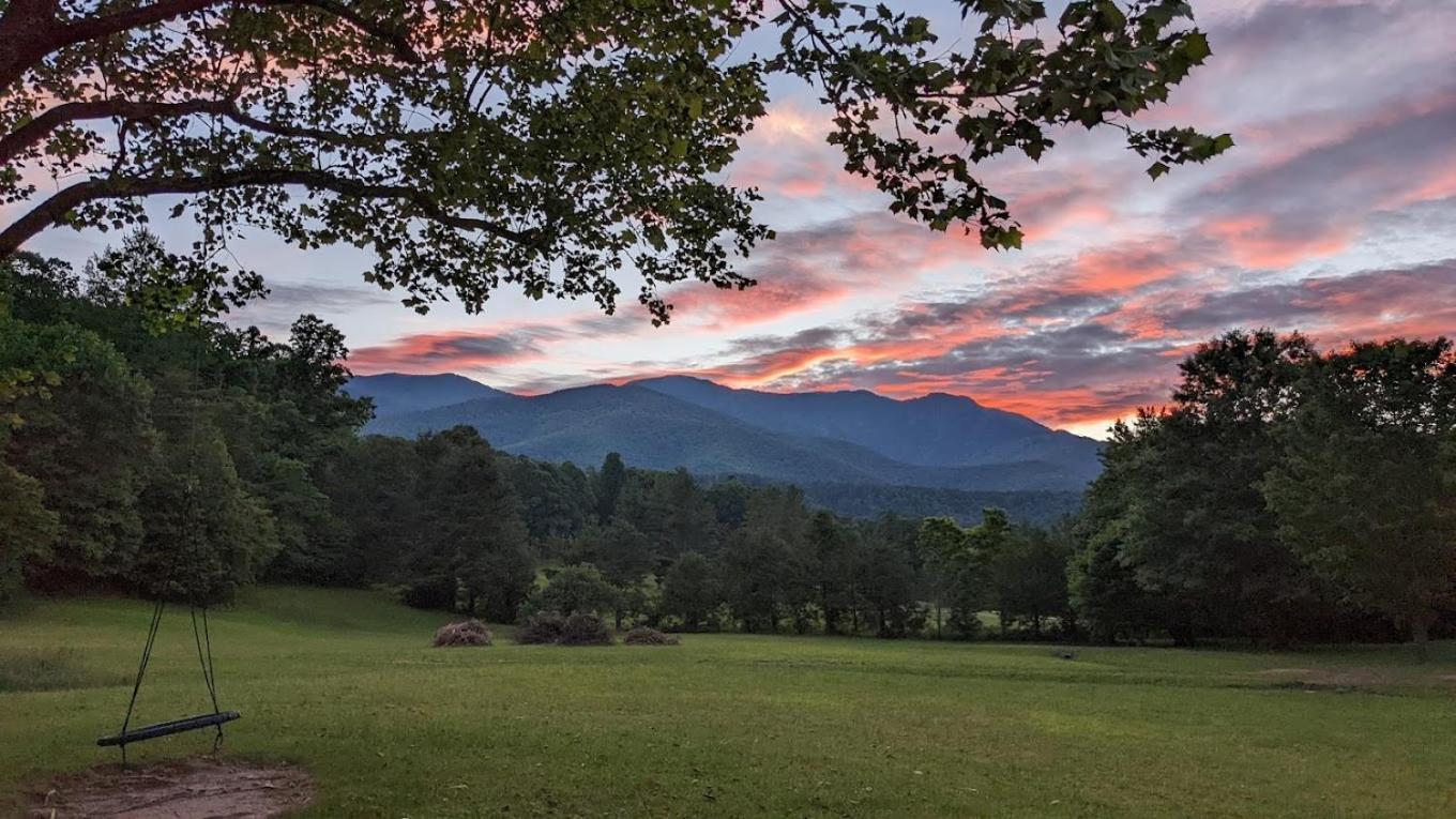 Lodge At Mount Mitchell Busick 外观 照片